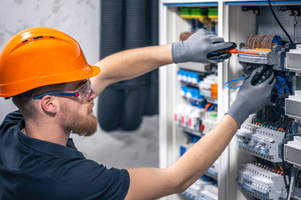 Best Local Electrician Companies  in Eunice, LA